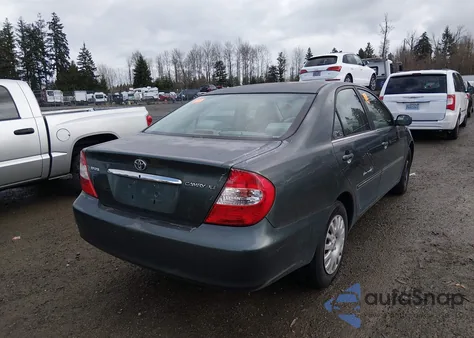 2004 Toyota Camry Xle из США, поврежденный, VIN JTDBE32K040262634